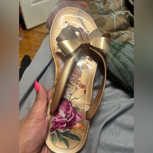 Elegant Gold Bow Women's Sandals